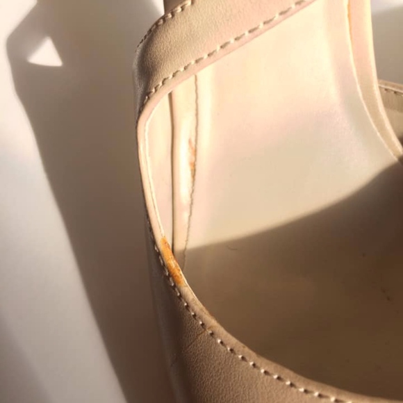 Beige Apt. 9 Strappy Heels, Size 7.5 - Picture 4 of 7